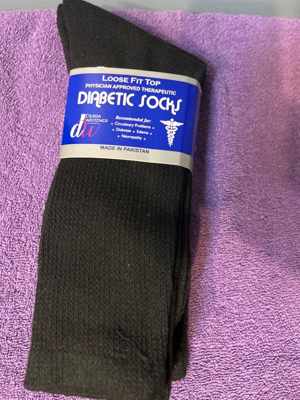 Debra weitzner Loose Fit Physician Approved Diabetic Socks Black