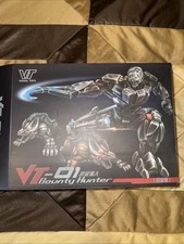 Transformation VT-01 VISUAL TOYS Bounty Hunter Lockdown with Two Dogs Figure