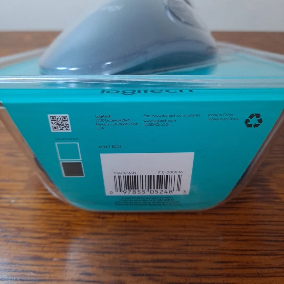 Logitech TRACKMAN Marble Corded Trackball Mouse T-BC21 Wired 910-000806 NEW - Image 3 of 3