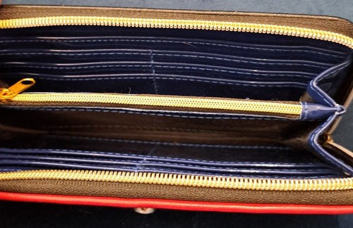 Disney Villains Evil Queen Ladies Purse - Picture 5 of 6