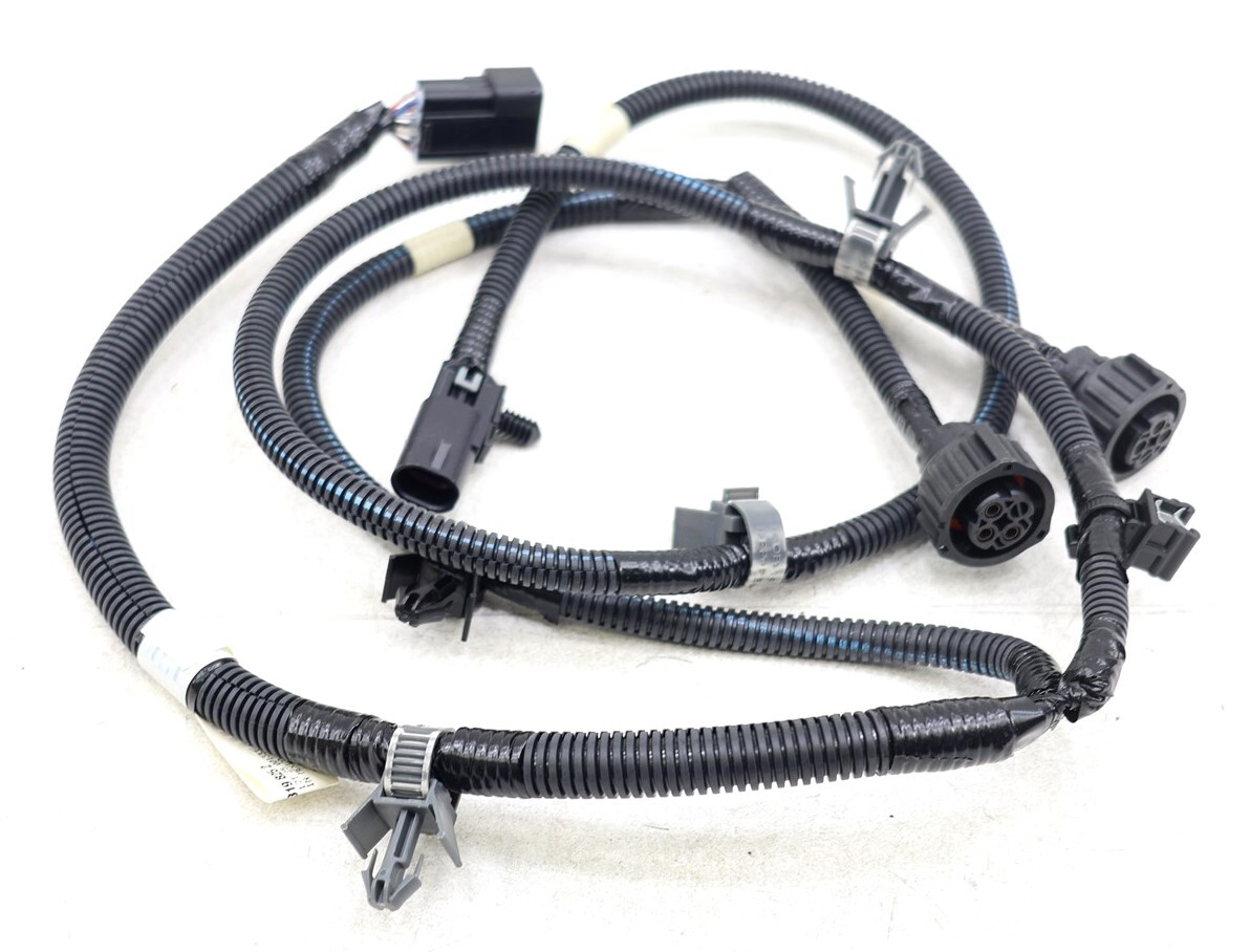 NEW OEM Isuzu Chassis Wiring Harness Jumper 8983198252 Isuzu