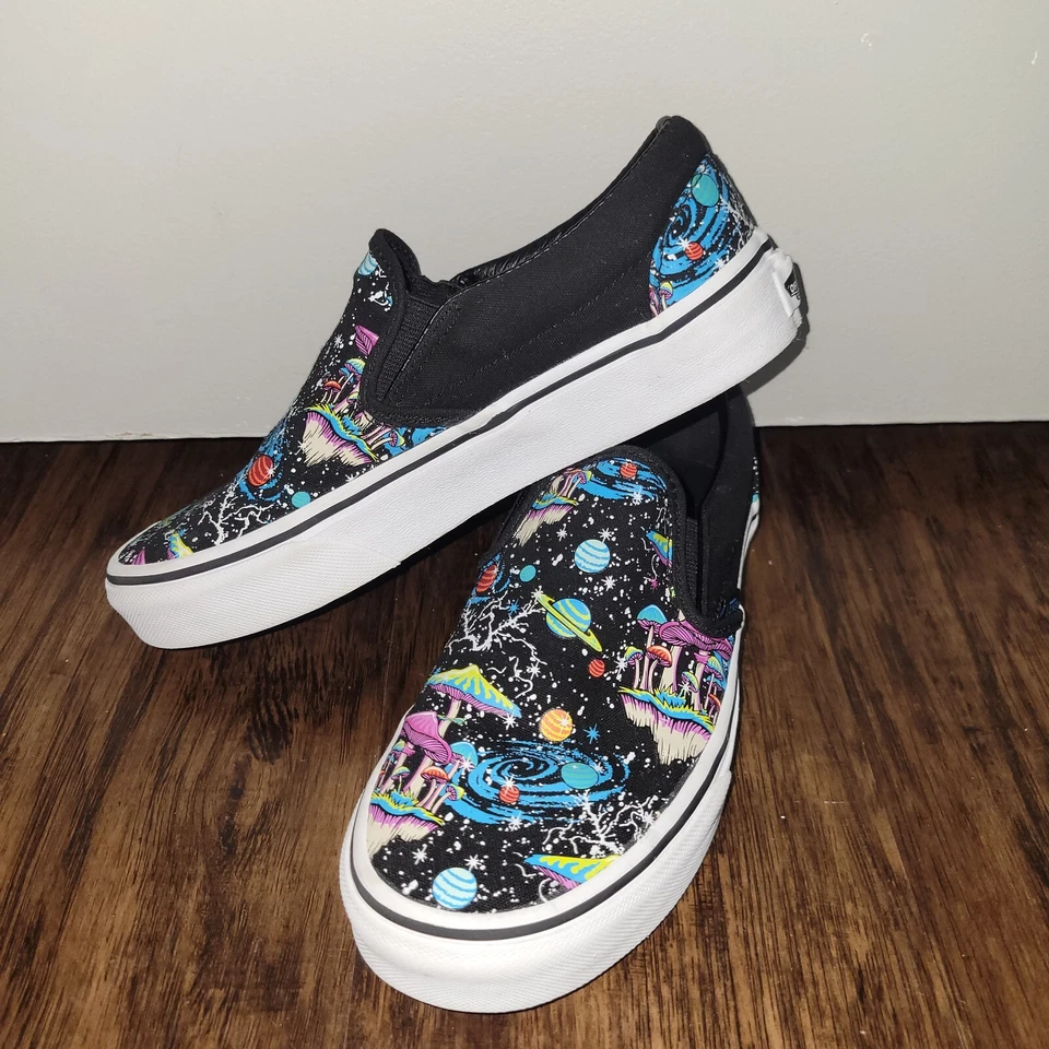 Vans Classic Slip On Cosmic Glow in the Dark Negro Espacio W talla 5.5, Hombres 4, Usado Foto 2 de 4