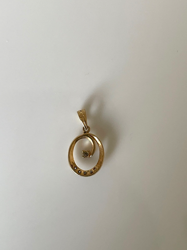 1986 Diamond Pendant 9ct Gold Diamond Vintage Pendant - Picture 11 of 17