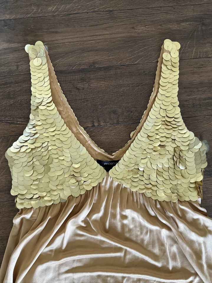 Mini Vestido Arden B Dorado Lentejuelas Sin Mangas Burbuja Prendas para Club Club Mujer Talla XS Foto 2 de 4