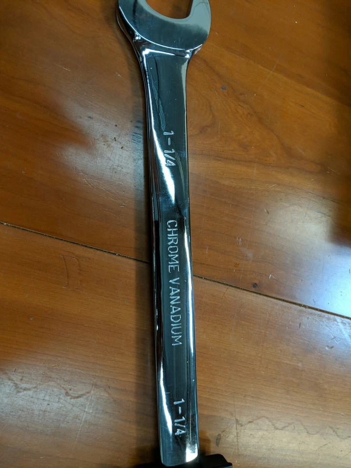 Llave combinada Danaher Tool Group-asia Master Mechanic 1-1/4" SAE solo una Foto 3 de 3