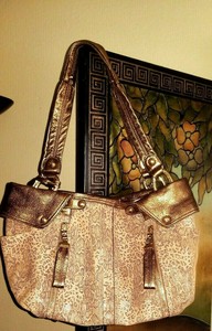 b makowsky gold purse