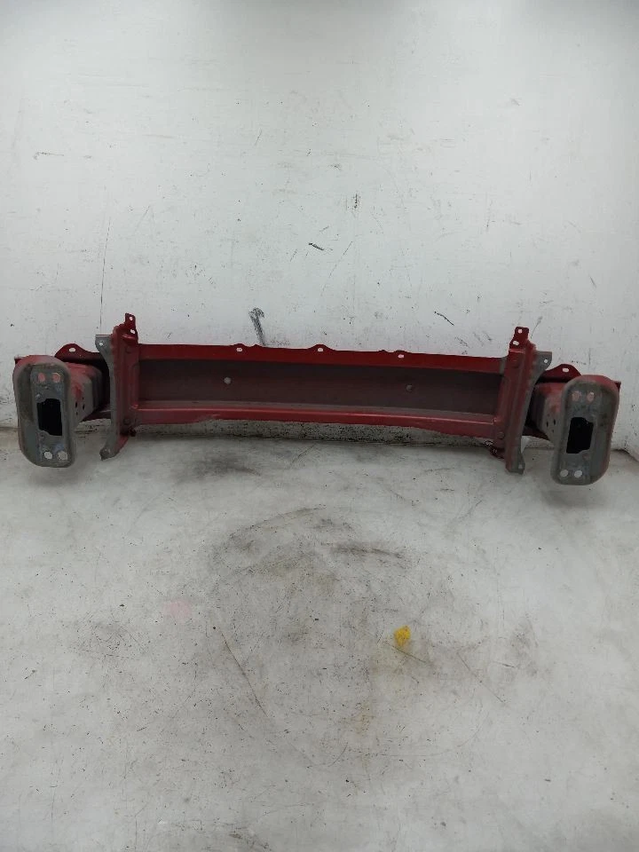 REFUERZO PARACHOQUES DELANTERO TOYOTA YARIS 06-14 Foto 2 de 4