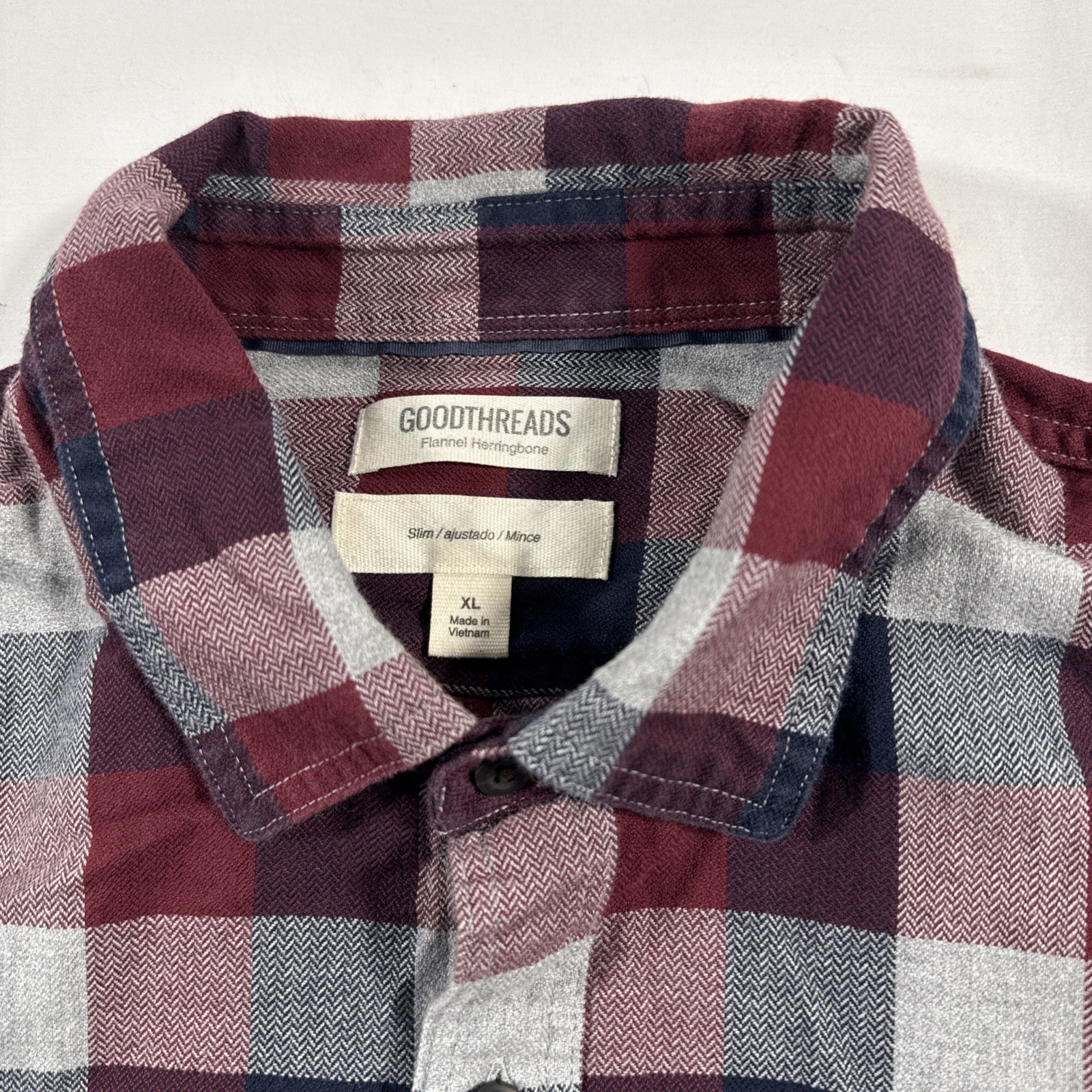 Goodthreads Flannel Herringbone Button Down Shirt… - image 3