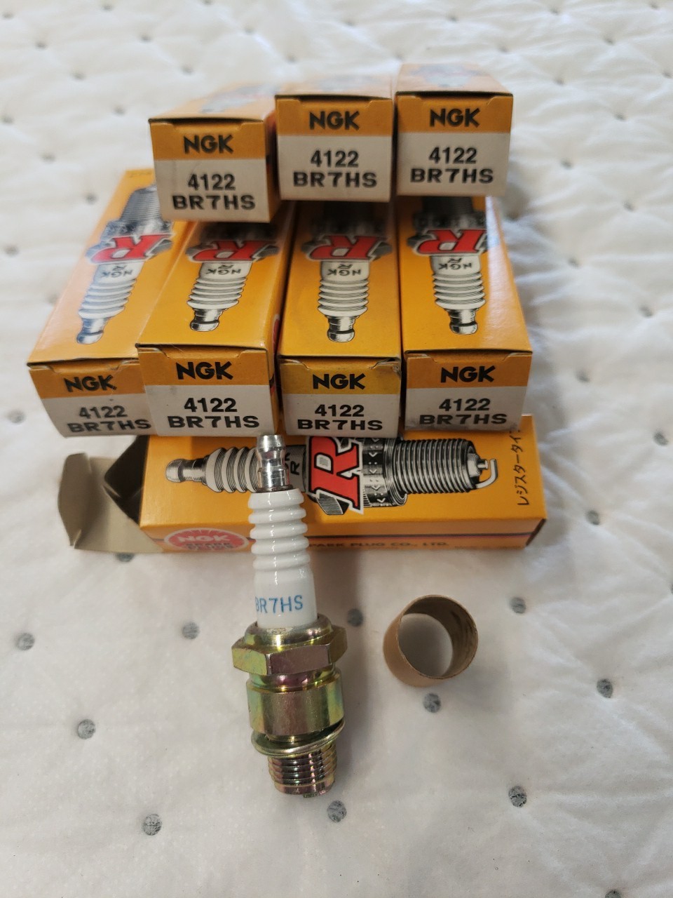 NGK SPARK PLUGS BR7HS  NOS NGK Spark Plugs 14 mm THREAD SET OF 8