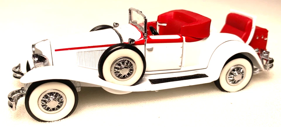 Franklin Mint 1931 Cord L-29 Cabriolet scale 1:43 INV# 3697 - Image 3 of 4