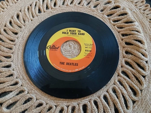 Beatles I Want to Hold Your Hand / I Saw Her Standing There Hofer 1st 5112 7" 45