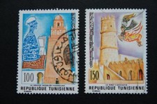 Tunesien, ca. 1974, Türme (2 Marken gestempelt)