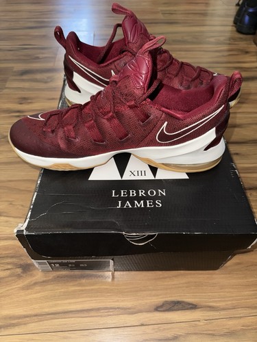Nike LeBron 13 Low Team Red - Size 12, Unworn, Brand New. Box Slightly Damaged - Picture 6 of 12