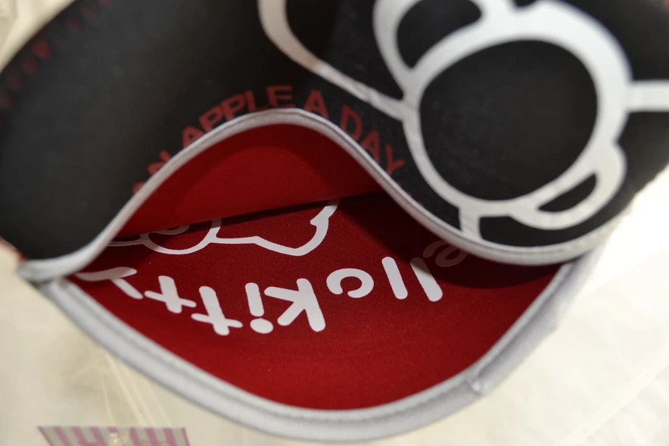 Hello Kitty Tablet iPad Sleeve - 10. 2” Japan Sanrio Smiles Neoprene Reversible  - Image 4 of 4