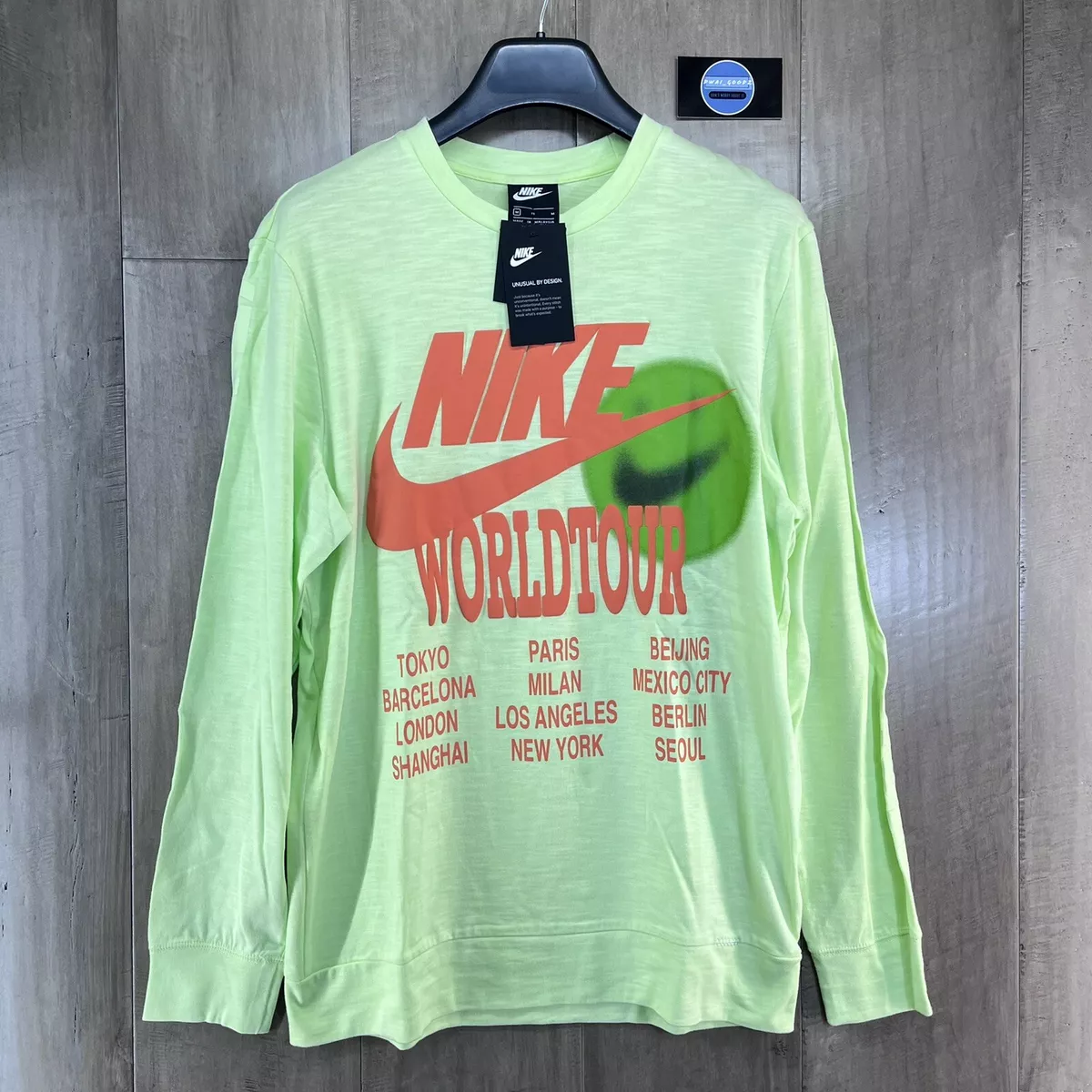 Nike green cheap glow shirt