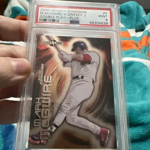 2000 Skybox Dominion - Double Play Ken Griffey Jr, Mark McGwire #4DP-PLUS PSA 9