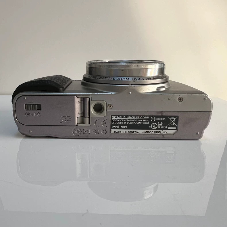 Olympus Stylus SH-50 SH50 16.1MP 24x Optical Zoom Digital camera