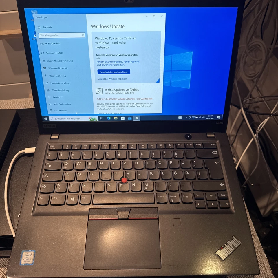Lenovo ThinkPad T490s · i7-8665U · 16GB · 1TB, Foto 1 von 3