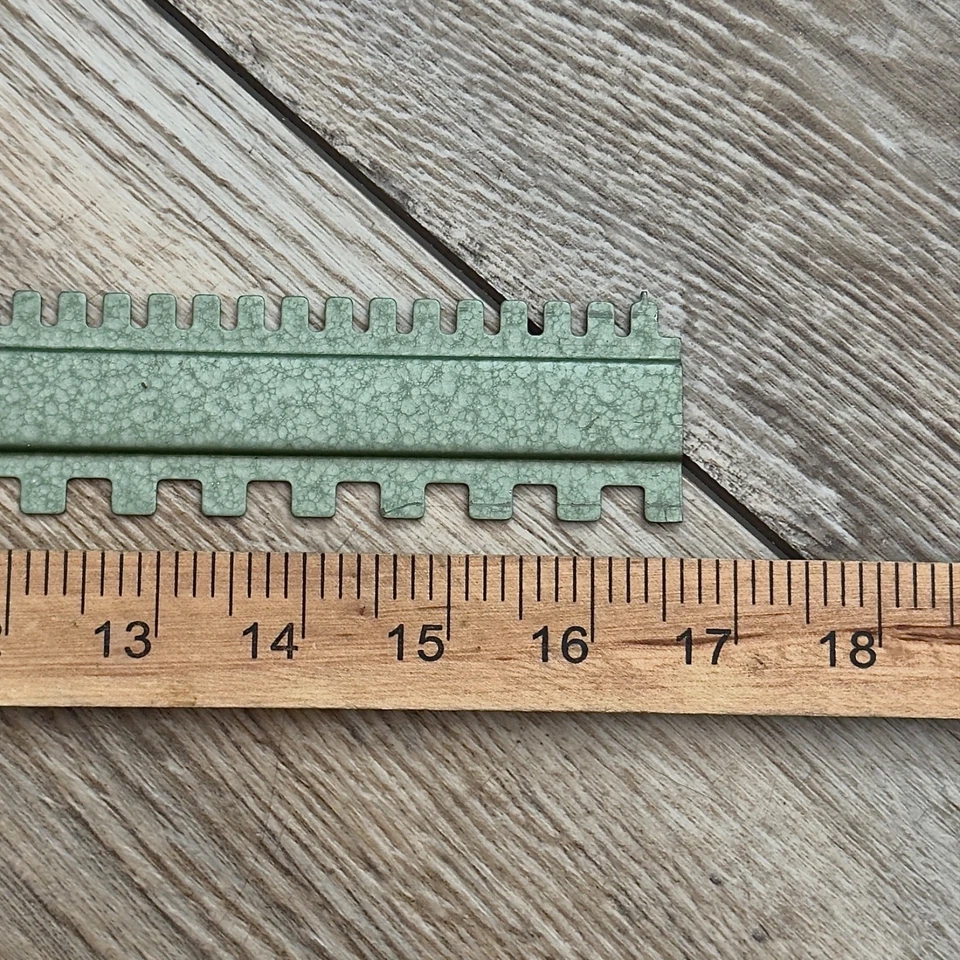 Passap M-201 Speed-O-Knit máquina de tricô parte padrão régua verde martelado - Imagem 3 de 4