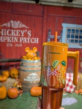 NEW🌟Disney Parks 2025 Starbucks Mickey Pumpkin Fall Tumbler Cup With Handle