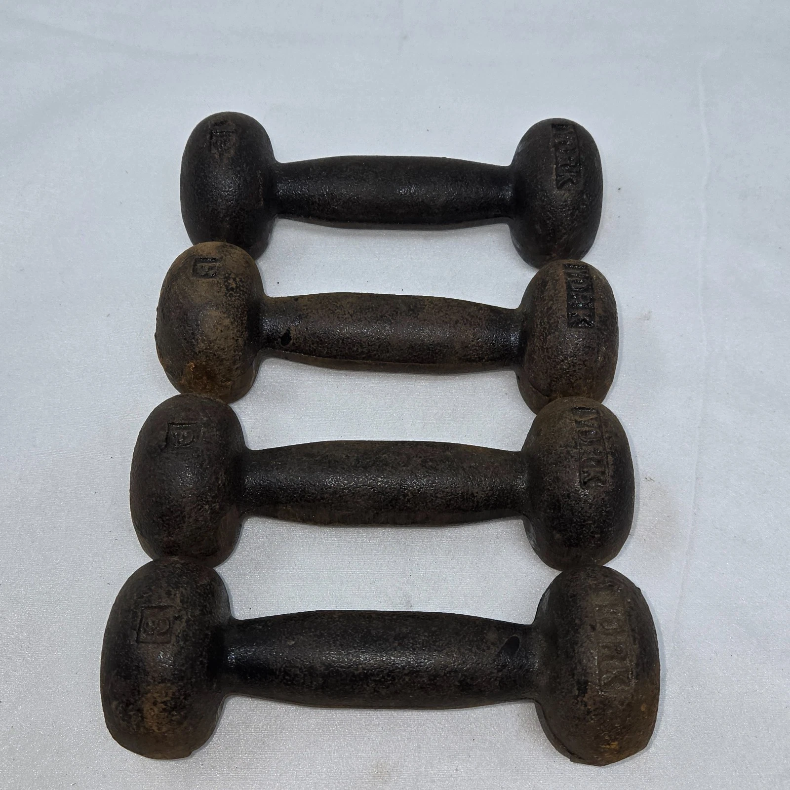 VINTAGE YORK BARBELL 3 Lb CAST IRON DUMBBELLS BUN STYLE ROUND HEAD SET OF 4