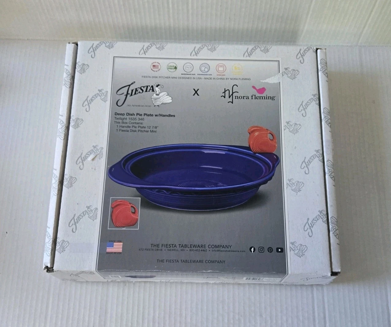 Fiesta Nora Fleming - Deep Dish Pie Plate Handles Twilight With Mini Pitcher NIB
Opens in a new wind