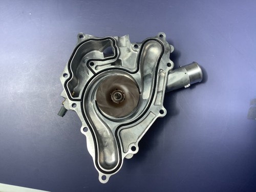 New Genuine Mopar Water Pump Jeep Grand Cherokee 6.4L11-20 68346916AA 68346915AA - Picture 2 of 3