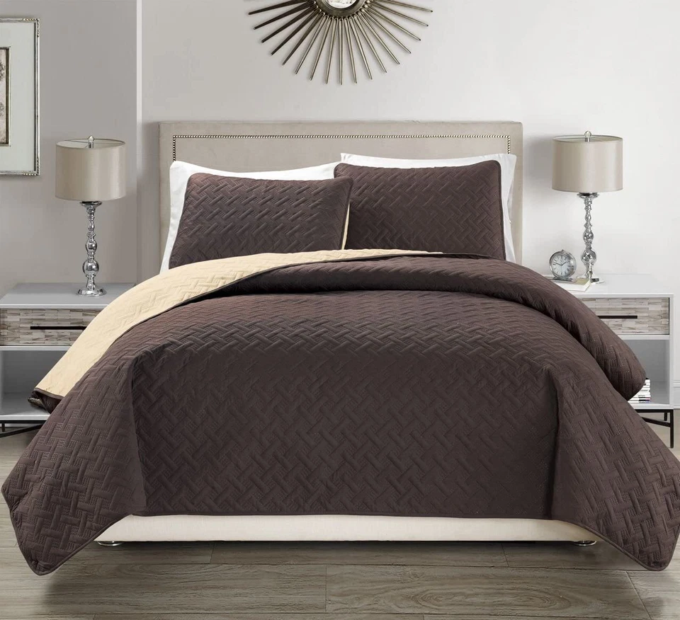 Embossed Reversible Microfiber Bedspread/Quilt/Coverlet +cSham/Pillow Case Set - Image 3 of 4