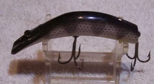 122224 1 VINTAGE WOOD LAZY IKE #3 LURE   3" LOT A