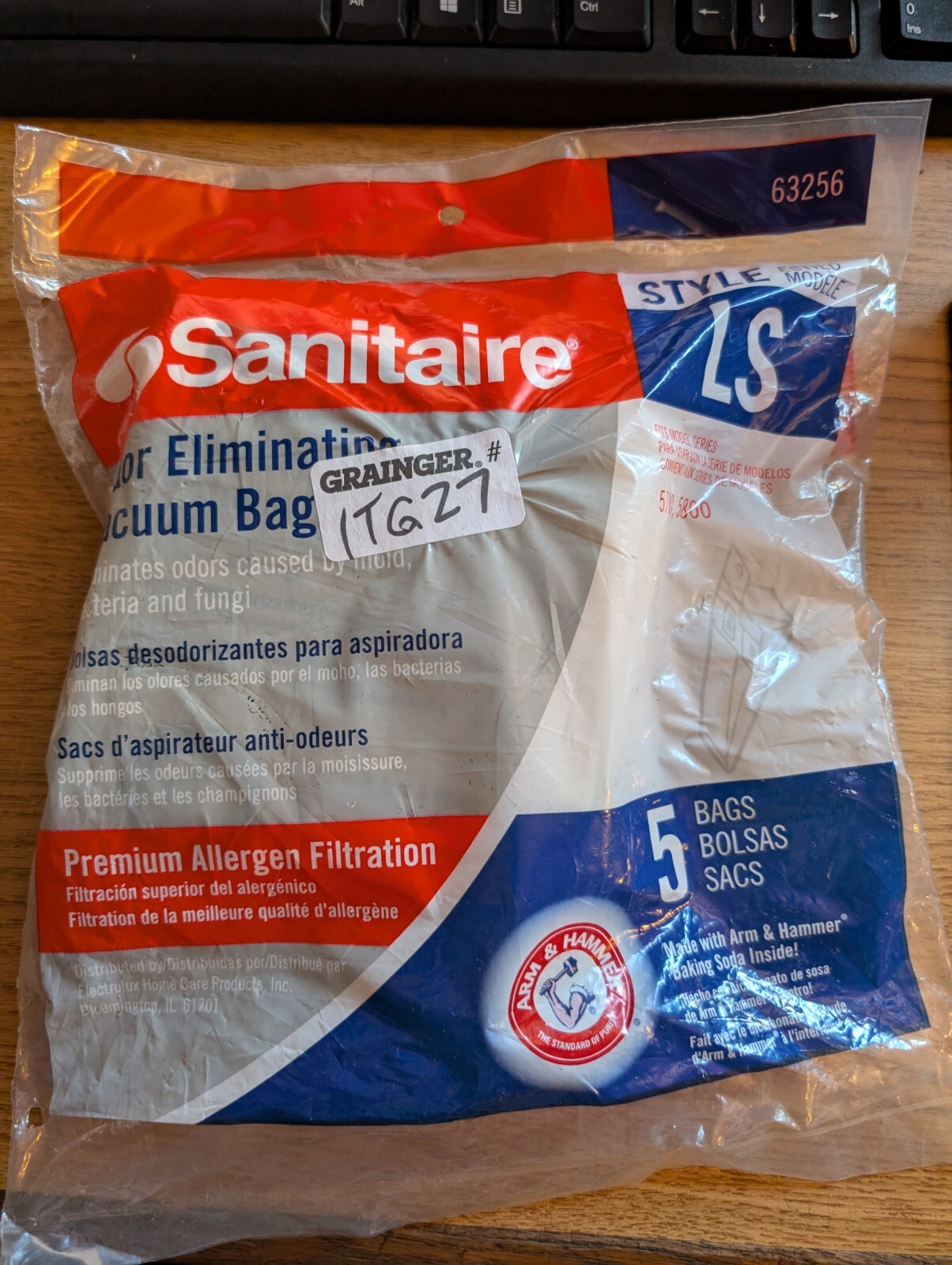 Sanitaire Odor Eliminating Vacuum Bags 63256 LS Pack Of 5 Bags