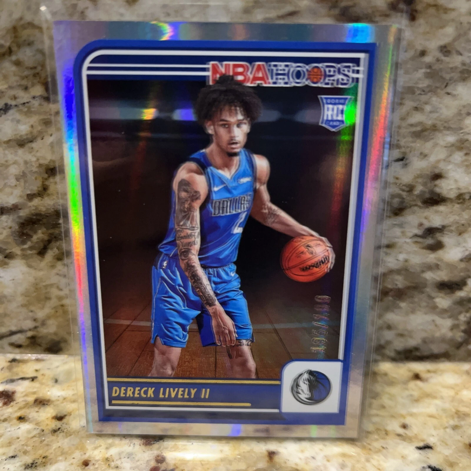 2023-24 Panini NBA Hoops Premium Foil Dereck Lively II RC No. 241 /199 Mavericks