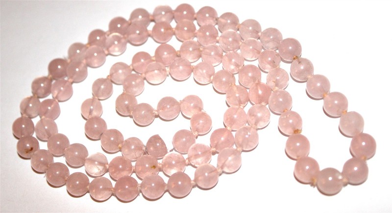 Lot# 24 Beautiful handknotted pink semi precious gemstones Necklace 1 bead as is