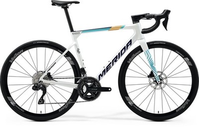 Rennrad MERIDA SCULTURA 5000 Shimano 105 Di2 12V PEARL BLUE TEAM Vision TE