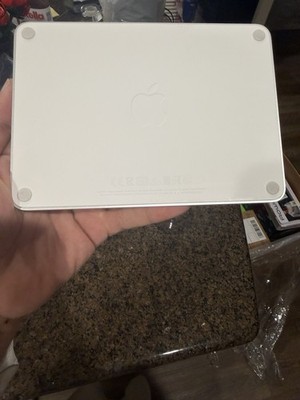 Apple Magic Trackpad Touchpad - White Multi-Touch Tracking Method