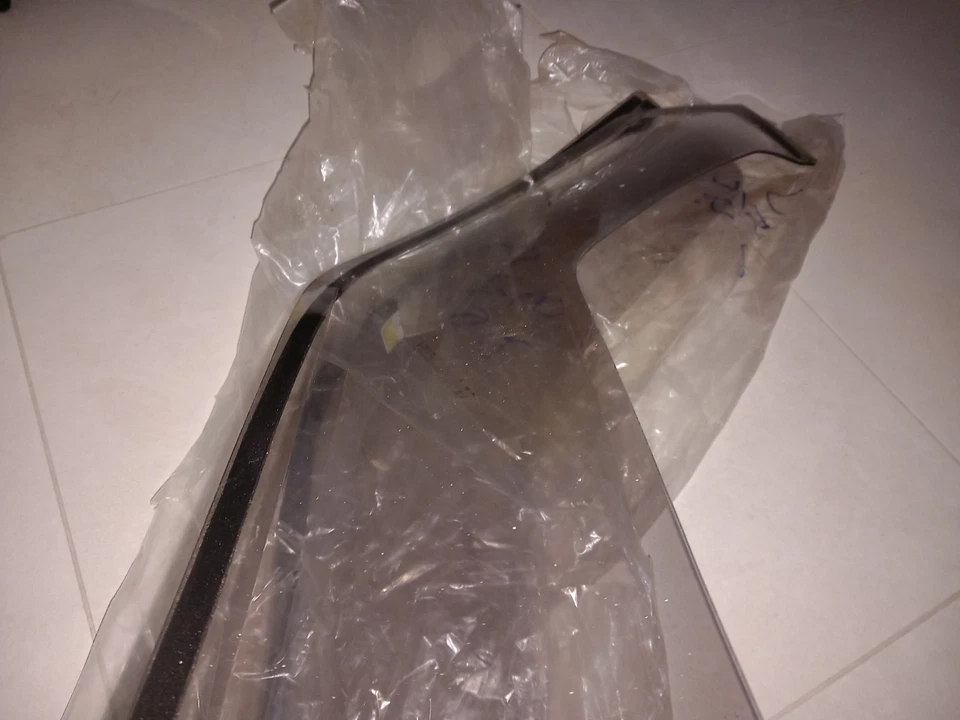 DEFLETTORI ANTITURBO FUMÈ FIAT UNO 5P - Immagine 2 di 3