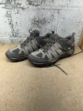 Men's Merrell Gray Hiking Shoes. Size 10.5