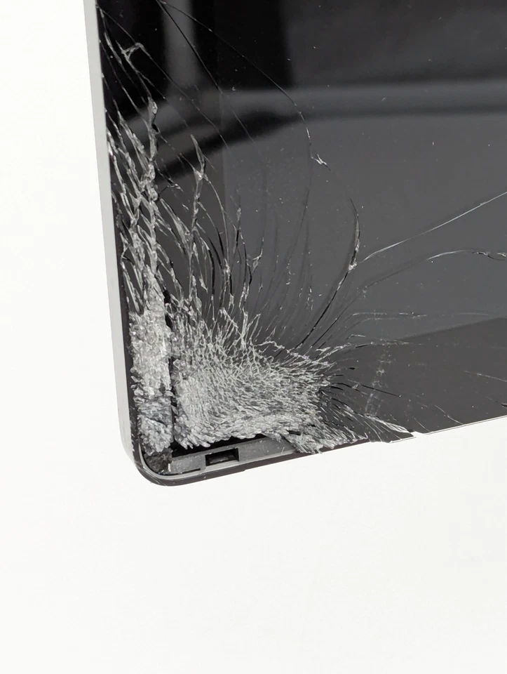 Microsoft Surface Studio 2 28" i7-7820HQ 32GB DDR4 2TB SSD GTX 1070 Windows 11 Foto 3 de 4