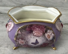 ARDLEIGH ELLIOTT 2002 LENA LIU'S ENCHANTED WINGS PORCELAIN MUSIC BOX MISSING LID