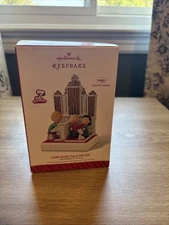 Hallmark 2014 Ornament Peanuts Gang HARK! MUSIC FILLS THE AIR Sound & Motion