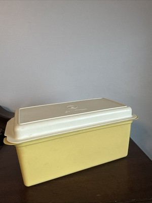VTG Tupperware Rectangle Bread Box 171-5 w/ Lid Harvest Gold Retro
