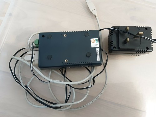 MÓDULO DE ADQUISICIÓN DE DATOS PORTÁTIL ADVANTECH USB-4620 - Imagen 3 de 5