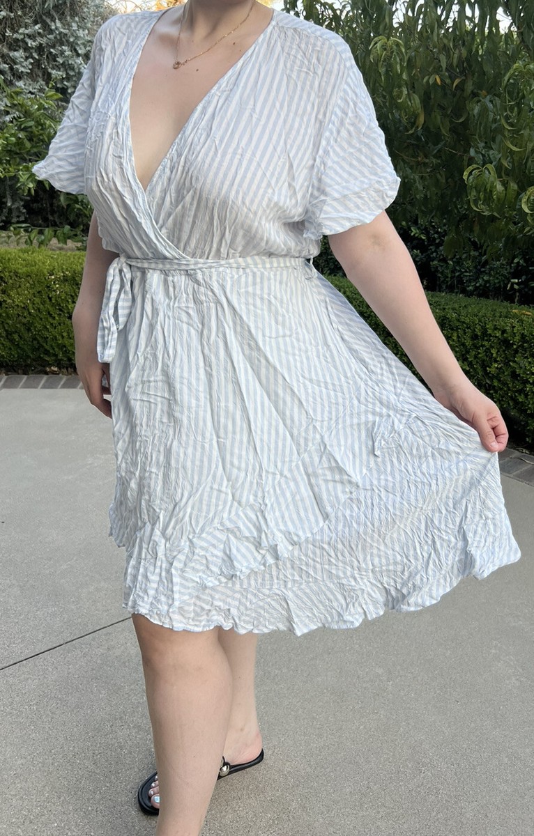 light grey wrap dress Linen dress Nora S / Light gray