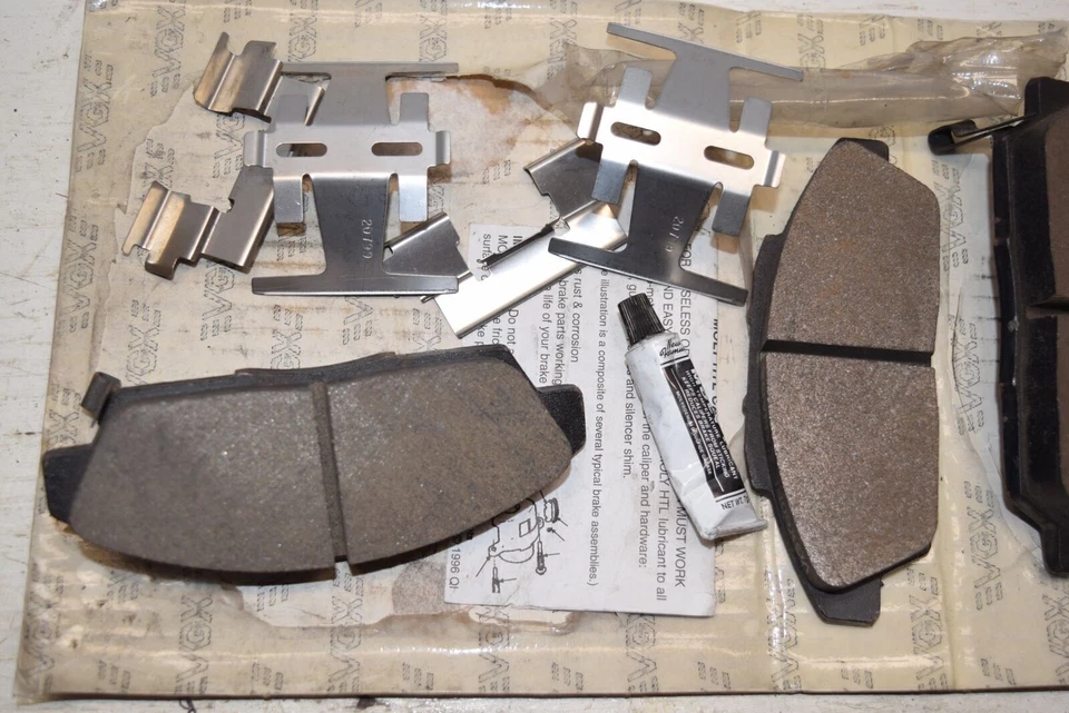 Juego de pastillas de freno de disco metálico NOS VGX MF496K - Honda Accord - Envío gratuito Foto 2 de 4