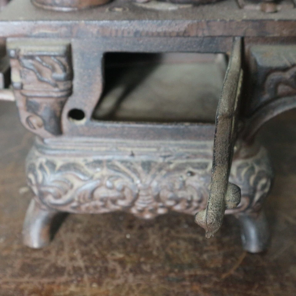 ancien jouet fourneau cuisiniere cuisine en fonte RLSCEH complet MAISON POUPEE - Photo 3/4