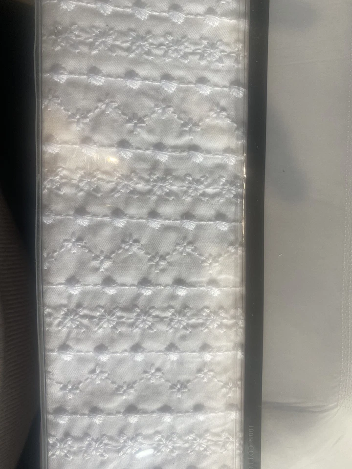 Nicole Miller Juego de Edredón King 3 Piezas 100% Algodón Bordado Blanco Nuevo en Paquete. Foto 3 de 4