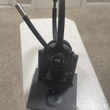 Cisco 562 CP-HS-WL-562-M-US Wireless Dual Headset Multibase Station