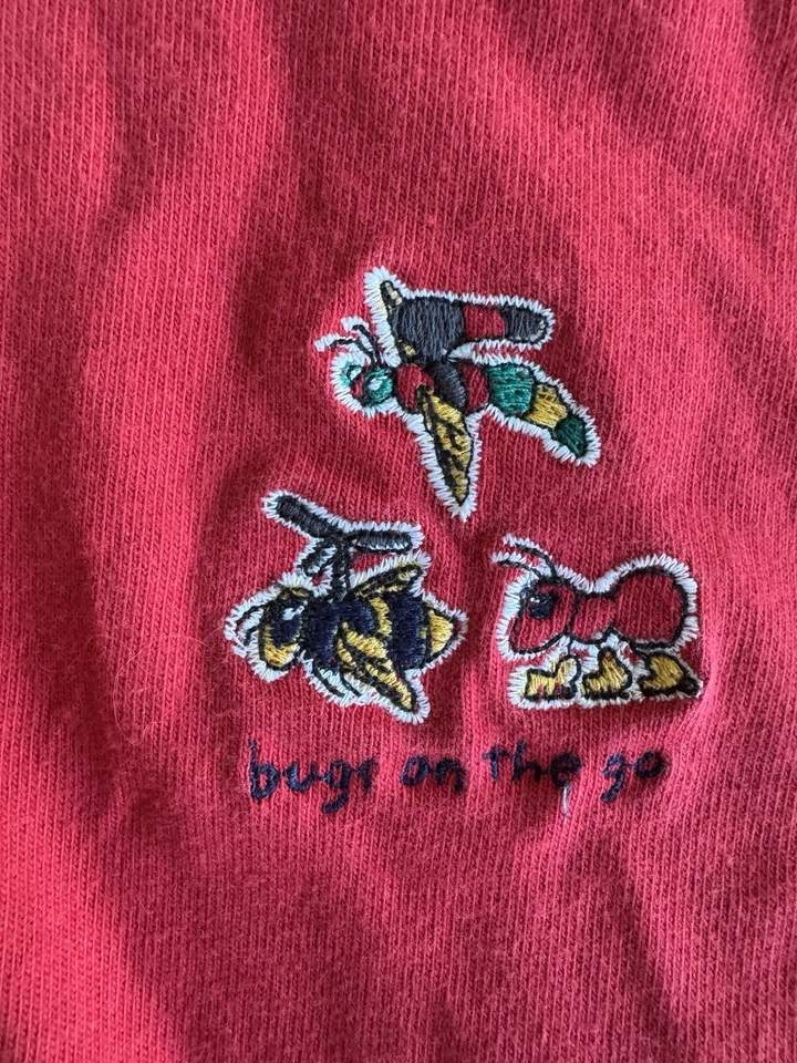 Body Carter’s Vintage 0-3m Rojo con Costuras y Detalles "Bugs On The Go" Foto 4 de 4