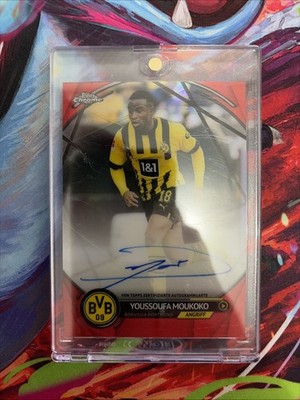 2022-23 Topps Chrome Bundesliga Youssoufa Moukoko Red Auto /5 BVB