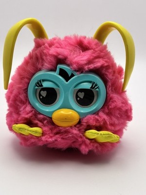 Hasbro Mini Baby Furby Boom Partywippe Loveby interaktives Haustier 2012 gelb rosa