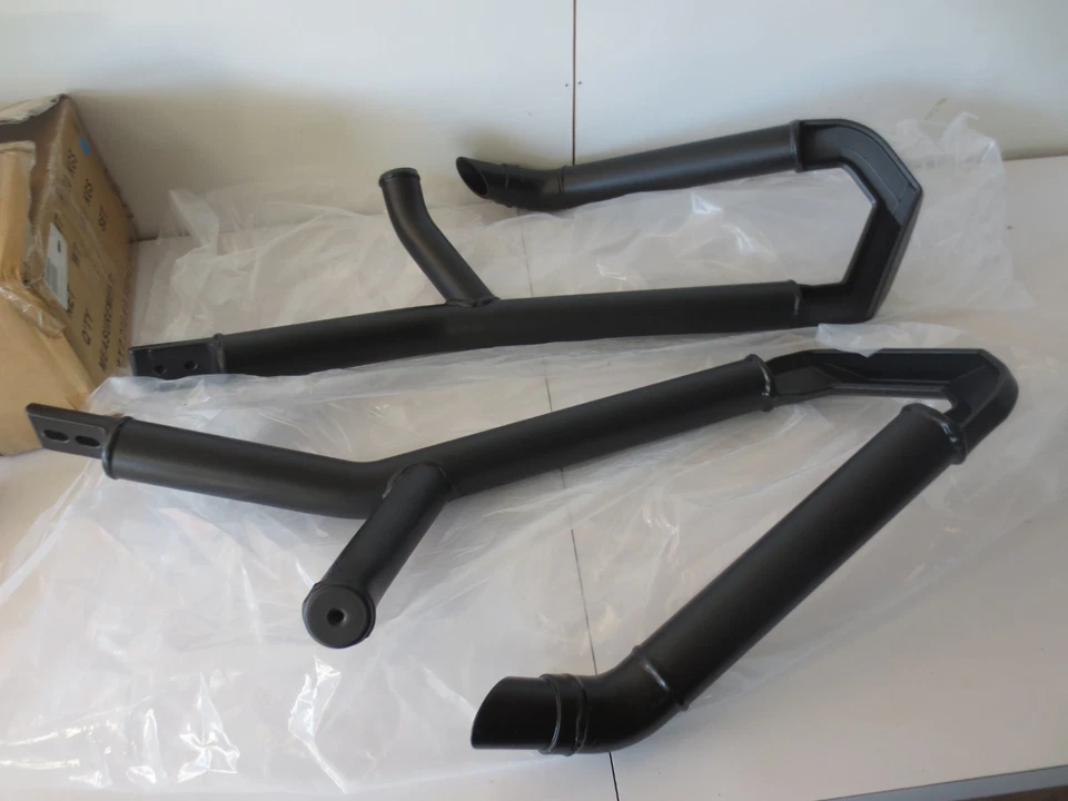 NUEVO Protector de parachoques superior delantero Polaris OEM 2881525 General 1000 / 4 1000 XP 16-25 Foto 2 de 3